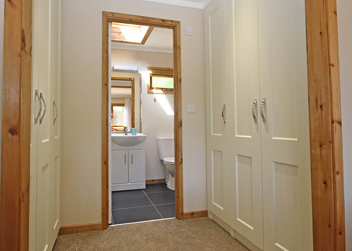 Lodge11_dressing area